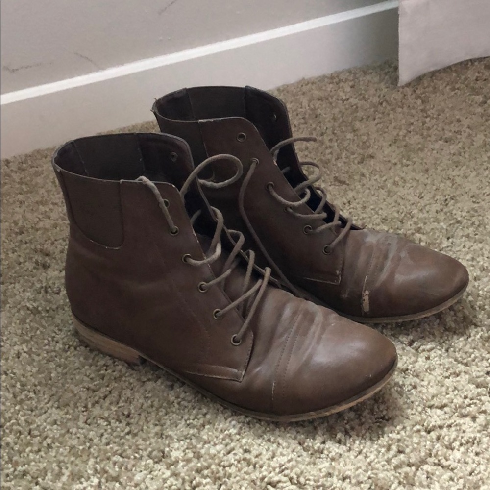 Urban Outfitters Boots